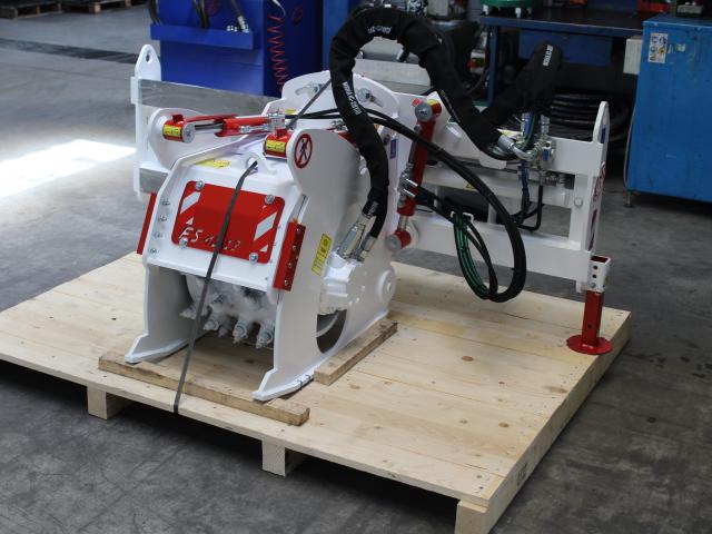 дорожная фреза CM Crusher серии FS